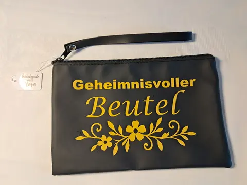 Handgelenktasche "Geheimnisvoller Beutel"