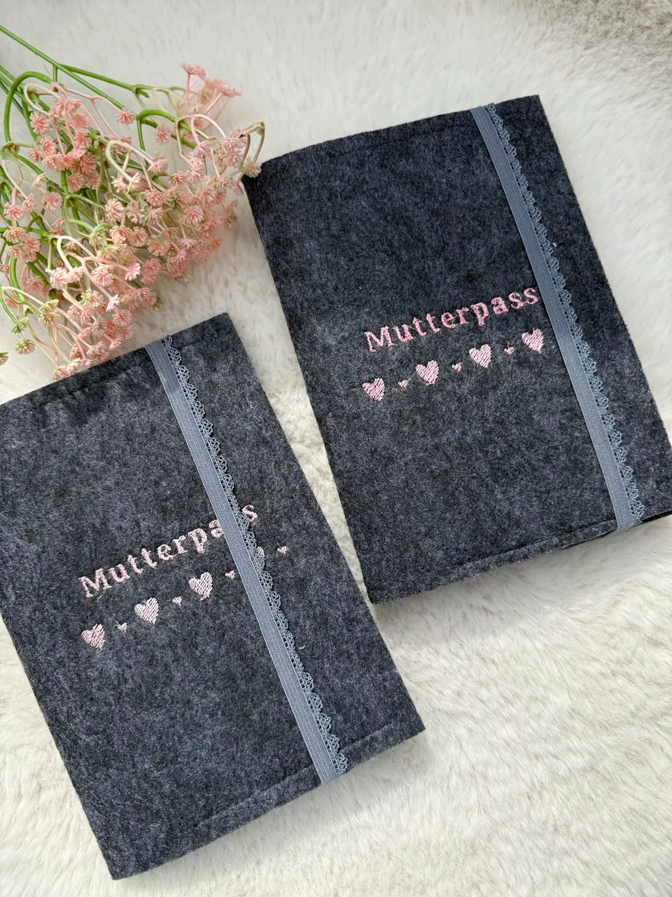 Mutterpasshülle Filz Herz – Honigkinder