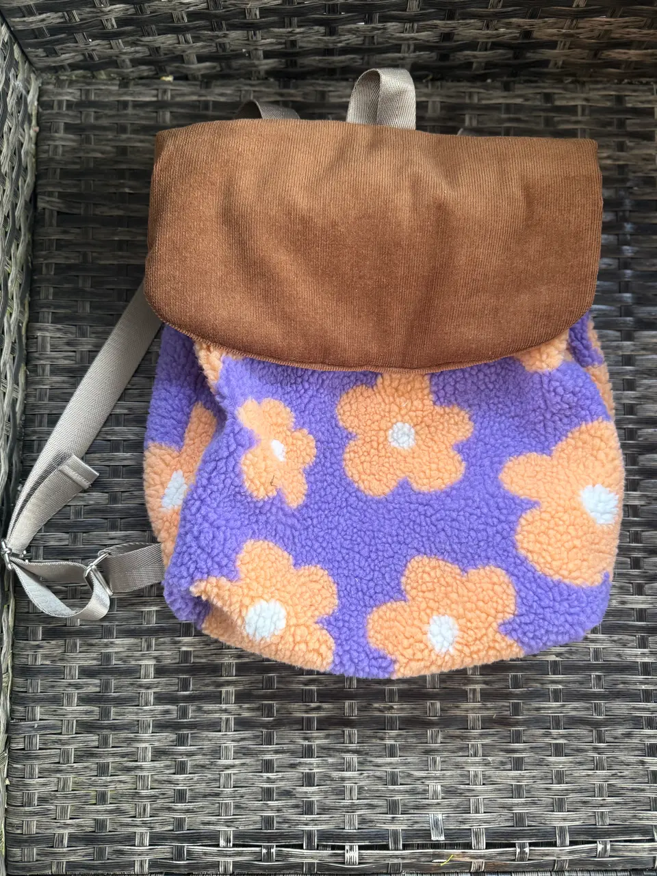 Rucksack Blumen lila – Honigkinder