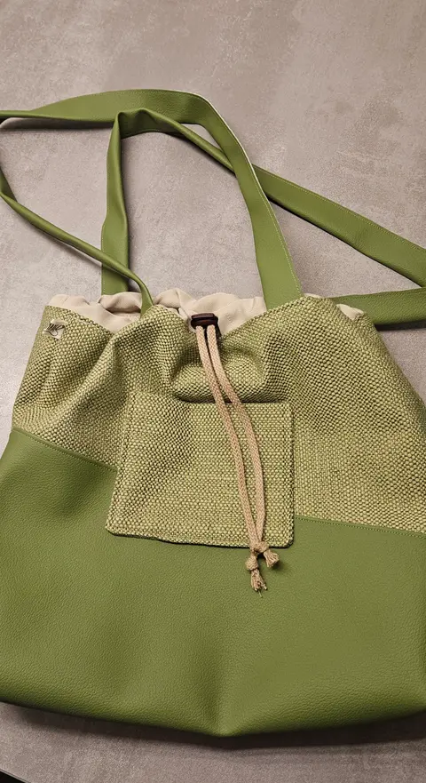 Beuteltasche grün