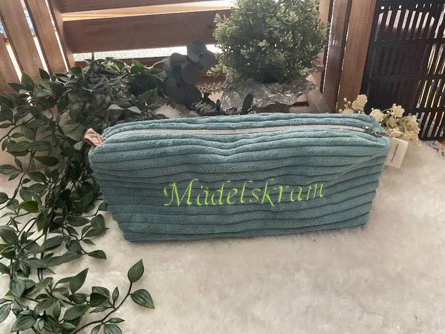 Kosmetiktasche – ChrissiKreativ