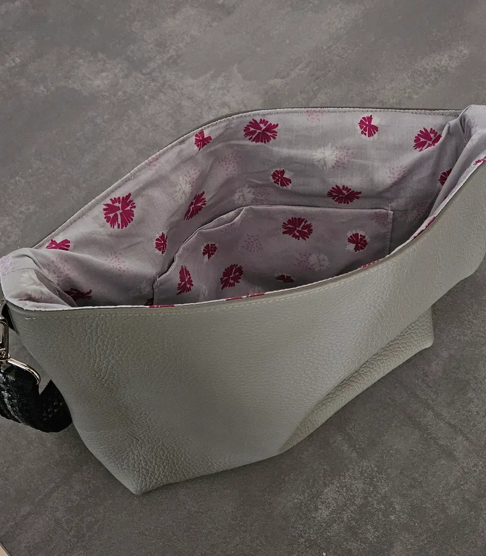 Echtledertasche grau – Sabine Müller