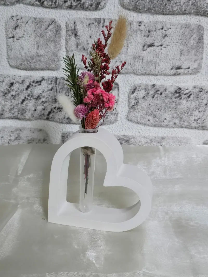 Herz mit Reagenzglas inkl. Trockenblumen – Herz und Hand