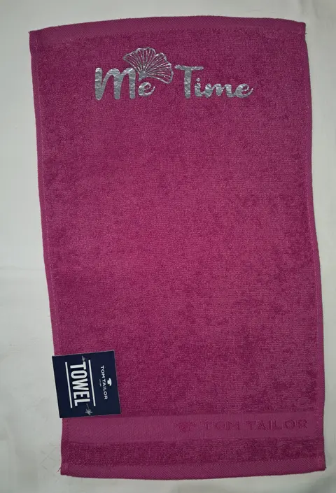 Personalisiertes Gästehandtuch 'Me Time' in Pink