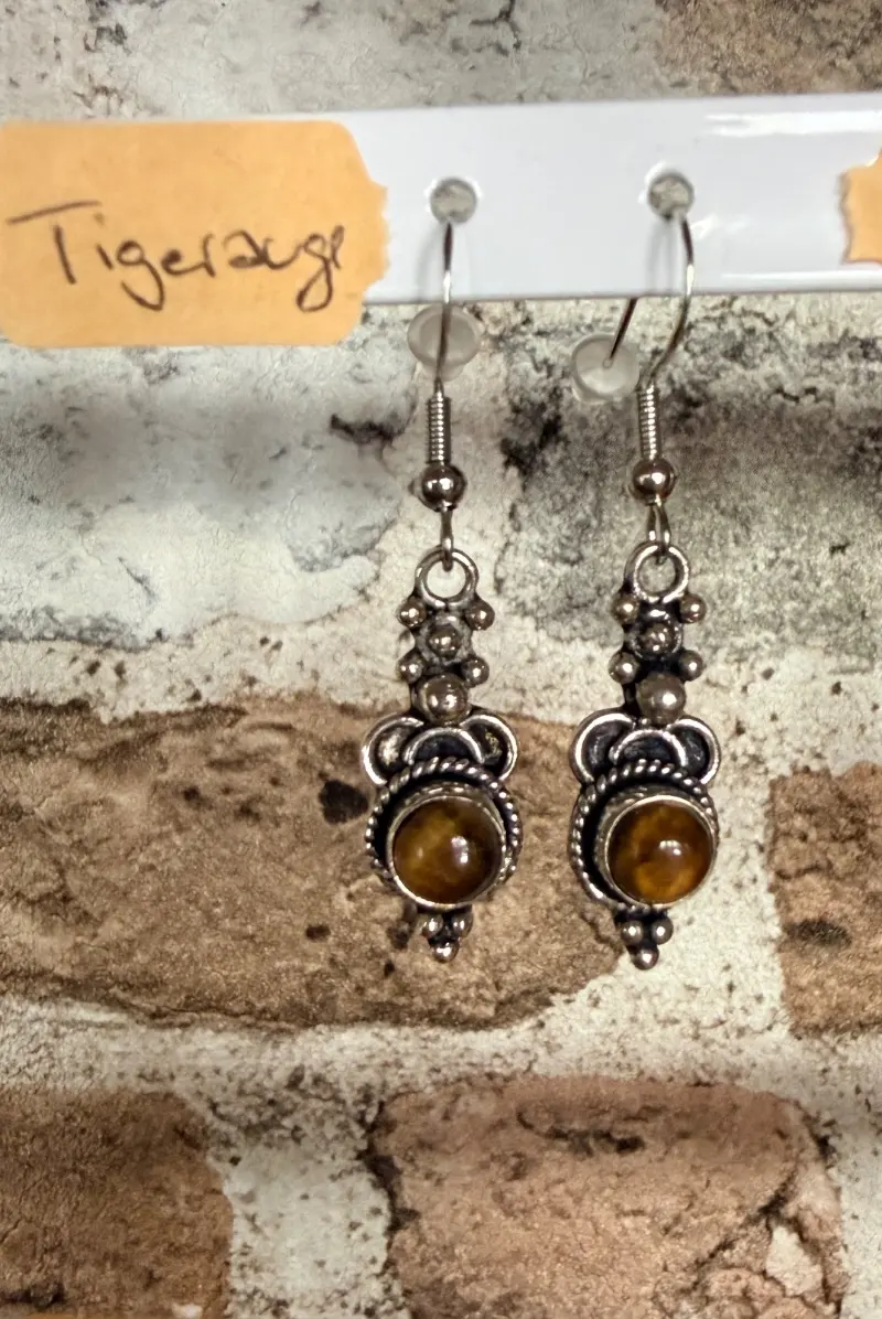 Ohrringe mit Naturstein und Stecker aus 925er Silber  – Lopez Lumbi   Raymundo Jose