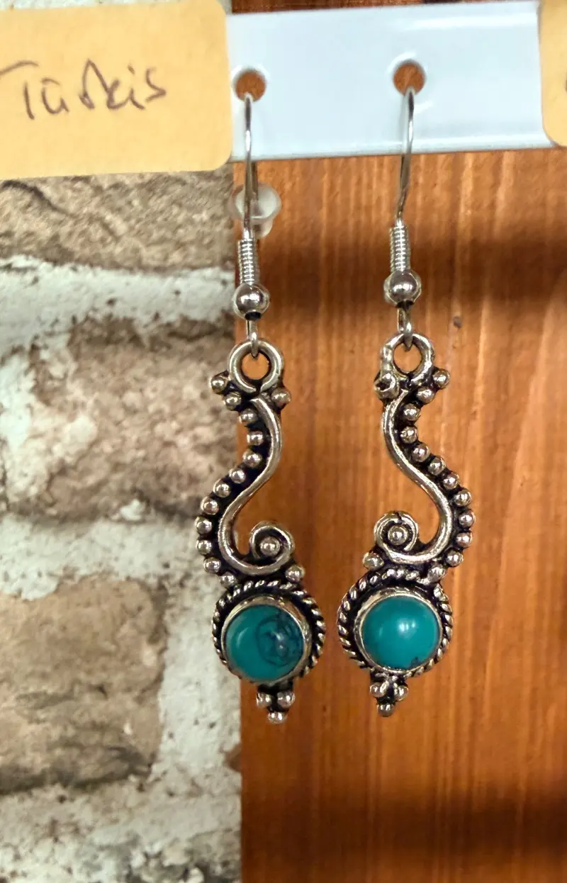 Ohrringe mit Naturstein und Stecker aus 925er Silber – Lopez Lumbi Raymundo Jose