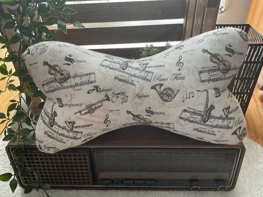 Knochenkissen – ChrissiKreativ