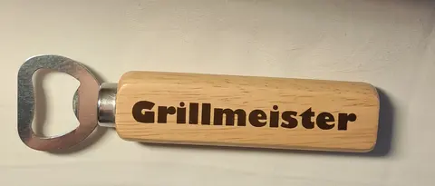 Flaschenöffner Grillmeister aus Holz