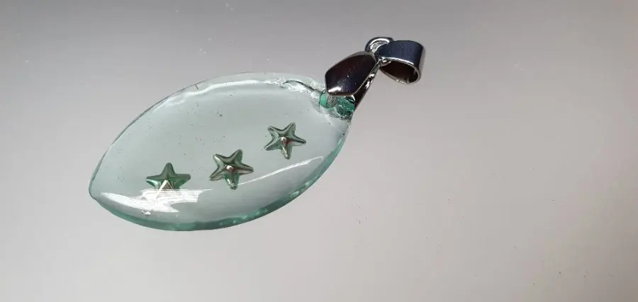 Kettenanhänger "Aqua is life" Tropfen – Gabriellas Harzschmuck