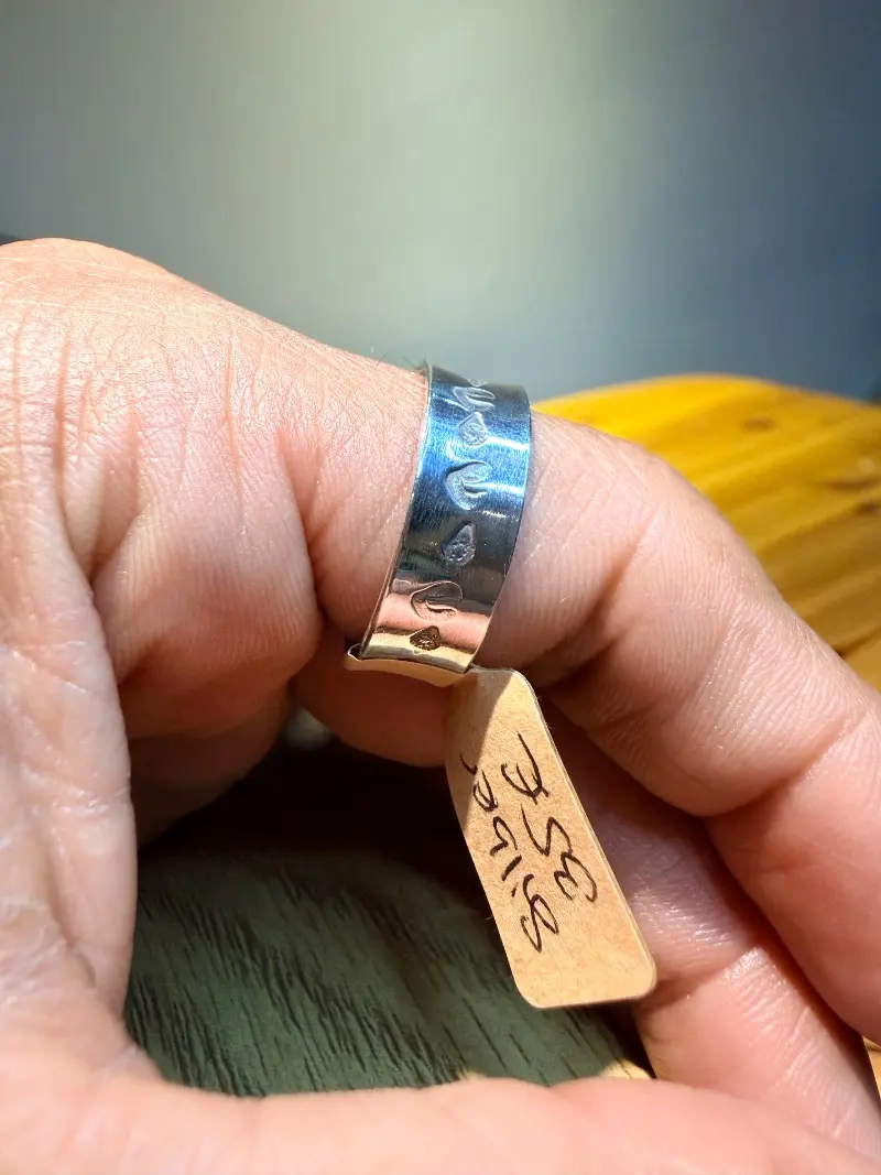 925er Silber Ring mit Muster gr. 23 – Lopez Lumbi Raymundo Jose