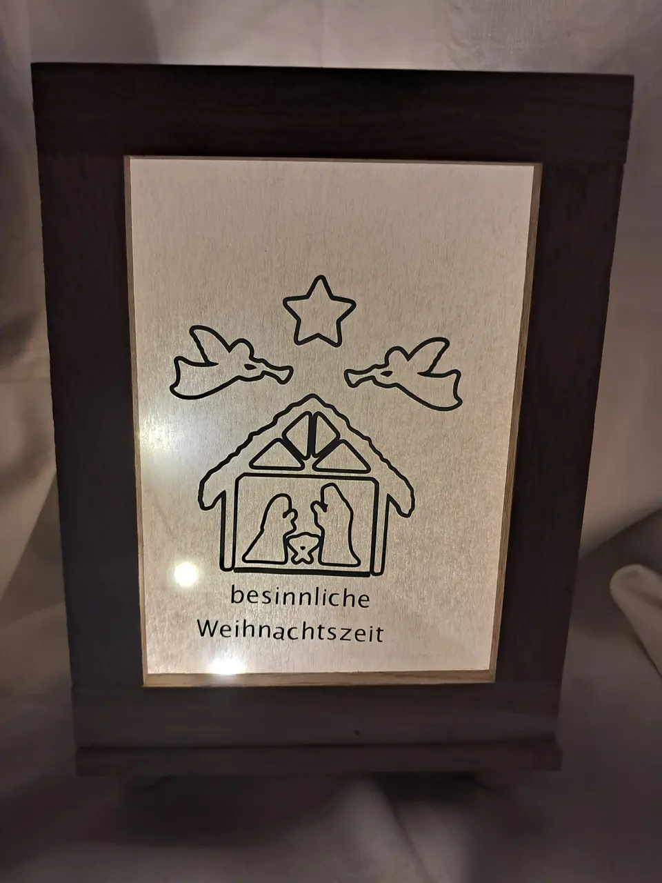 Weihnachtliche LED-Holzlichtbox – Matthias Drwenski