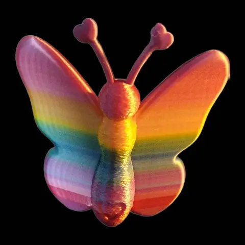 Schmetterling mit Herz – 3D Deko ca. 10 cm – personalisierbar – Geschenk für Schmetterlingsliebhaber