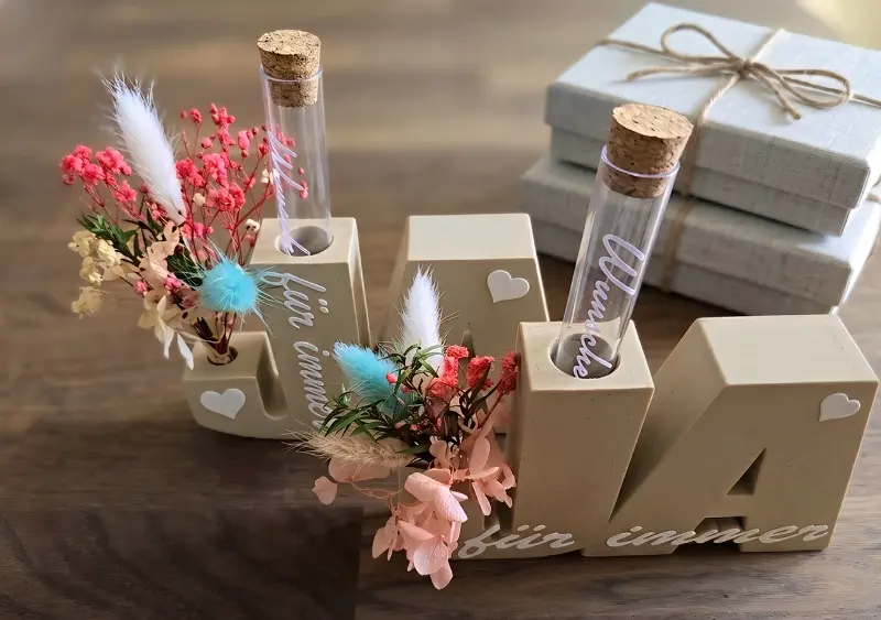 JA für immer / Hand in Hand Schriftzug - Wunscherfüller mit Reagenzglas & Trockenblumen – Herz und Hand