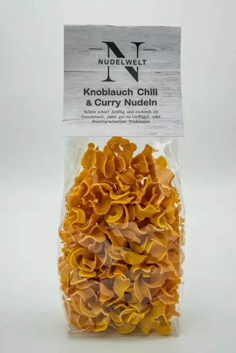 Knoblauch-Chili & Curry Nudeln